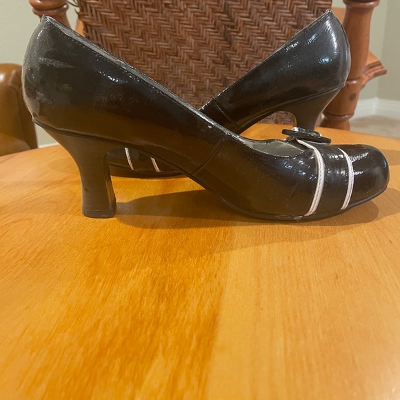 2” madden girl heels - Picture 2 of 6